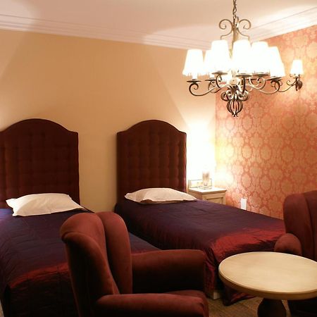 Berberys Park Hotel Kazimierz Dolny Exteriör bild