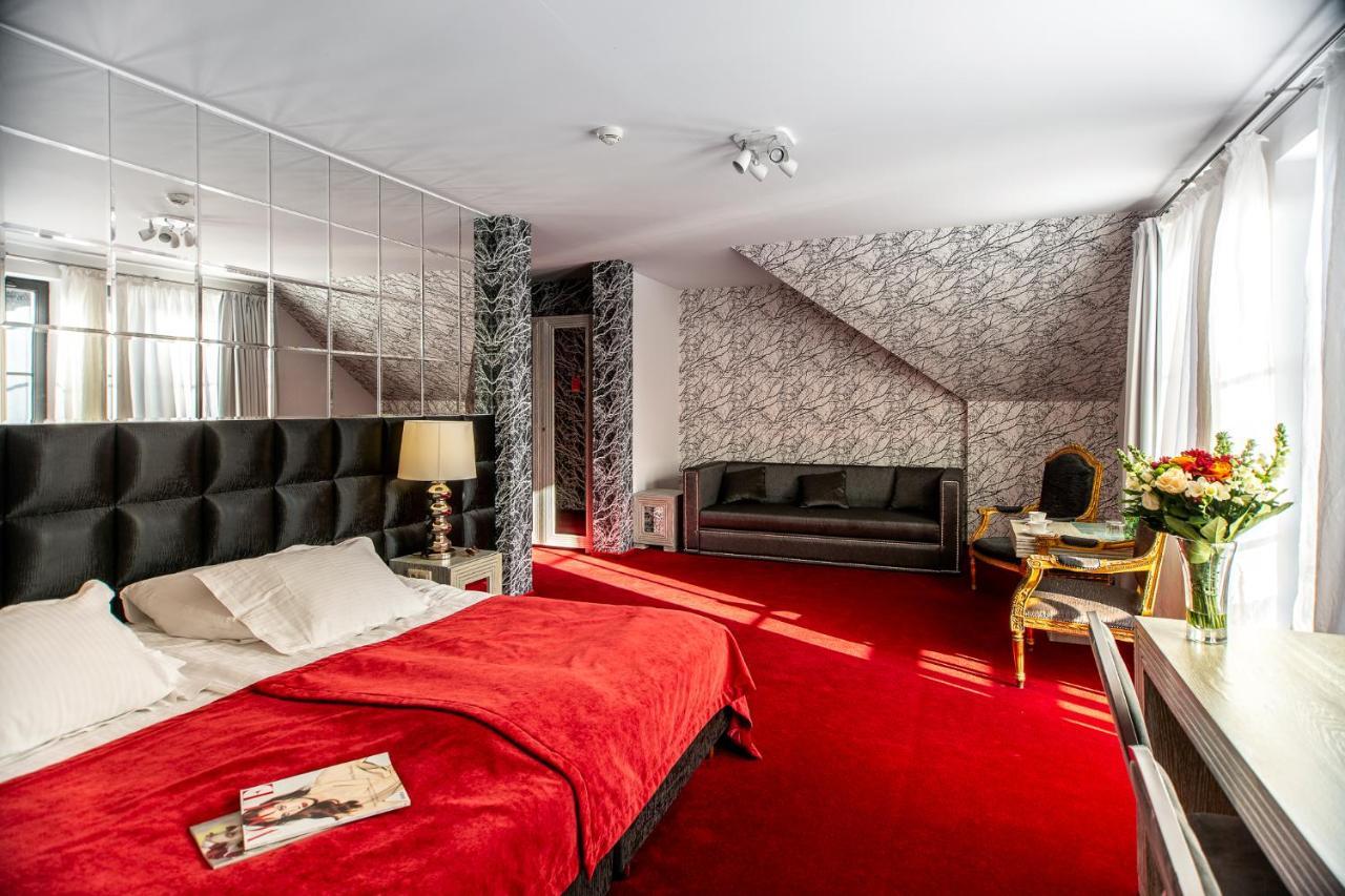 Berberys Park Hotel Kazimierz Dolny Exteriör bild